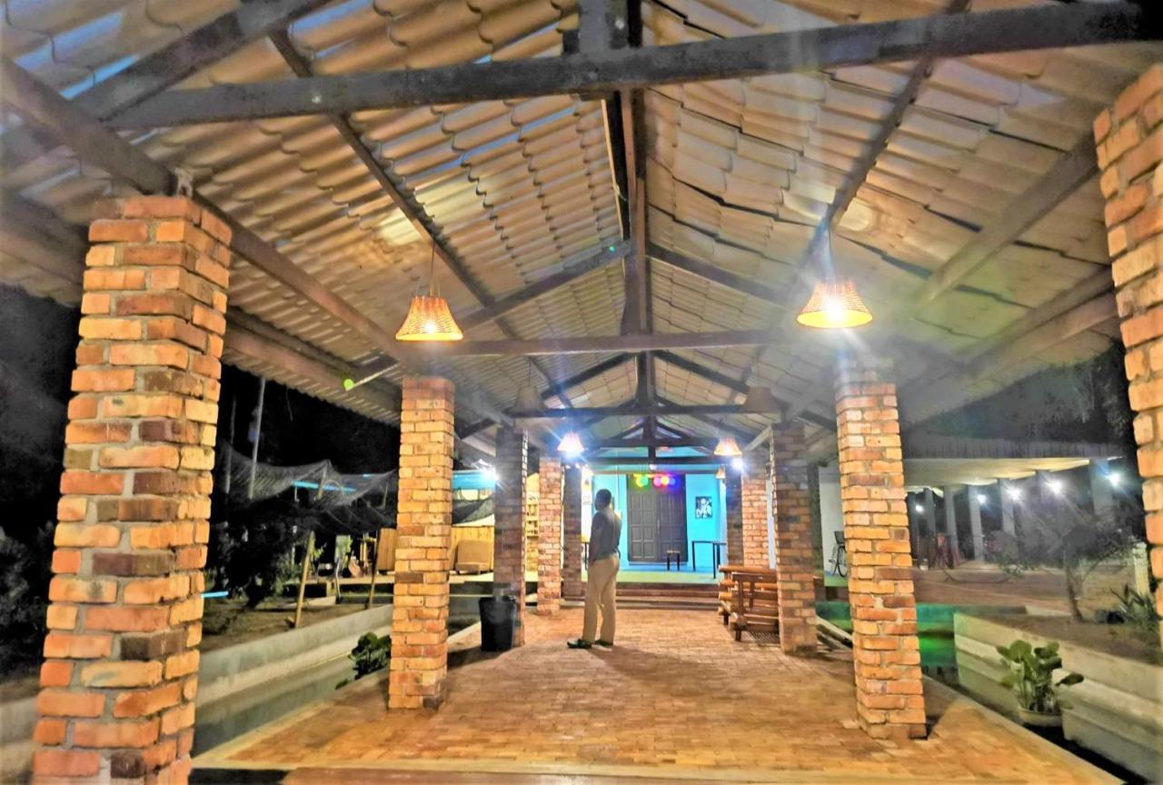 מלון Mango'S Park פורט דיקסון מראה חיצוני תמונה